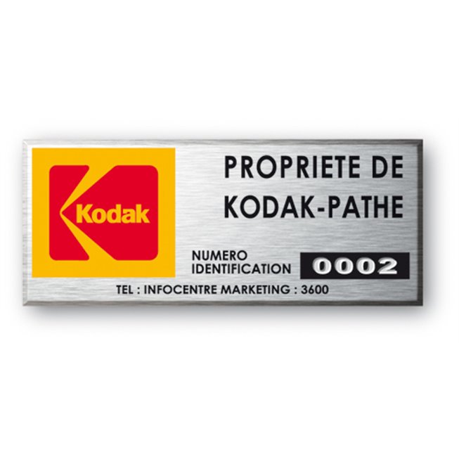 gravure de kodak sur etiquette alumunium avec logo