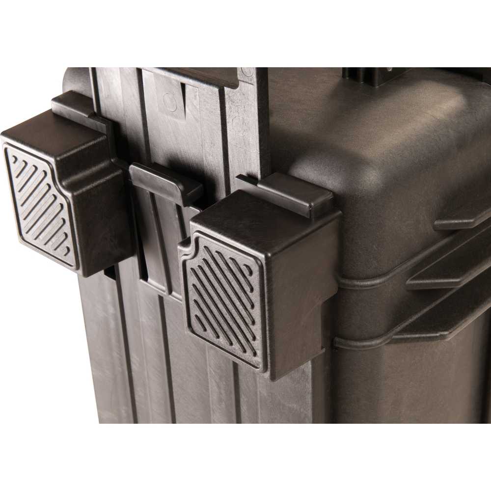 close rear life transport case 1510