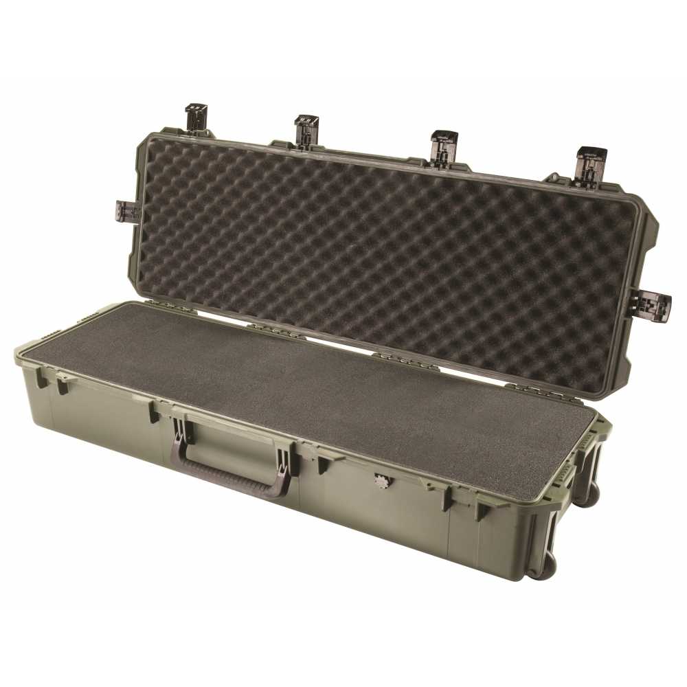 transport case large size one hundred and twenty centimeters long in green with foam