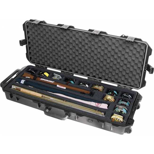 large secure carrying case for fishing rods length hundred and twenty centimeters