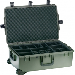 open case for transporting fragile objects with security eyelet