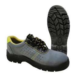 Low safety shoes with anti-perforation soles. - 1