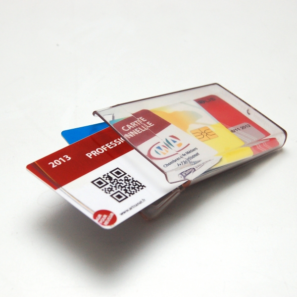 boitier porte badges transparent