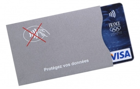 étui carte anti piratage