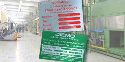 Comment identifier les produits industriels avec la plaque constructeur ?